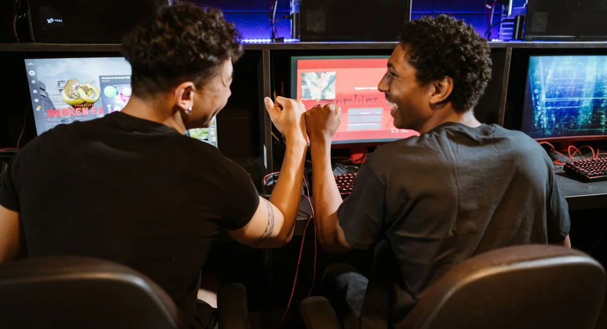 Illustration, Avis enthousiastes joueurs francophones matchmaking compétitif