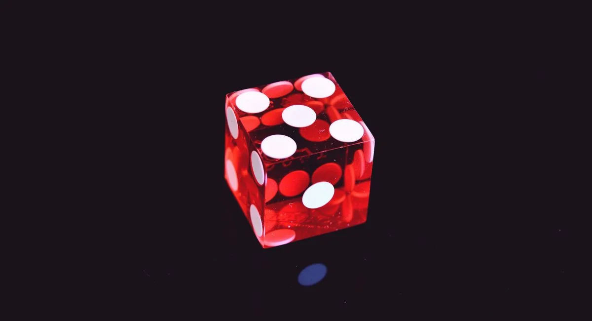 Illustration, Probabilités mathématiques des jeux de table en direct Paris
